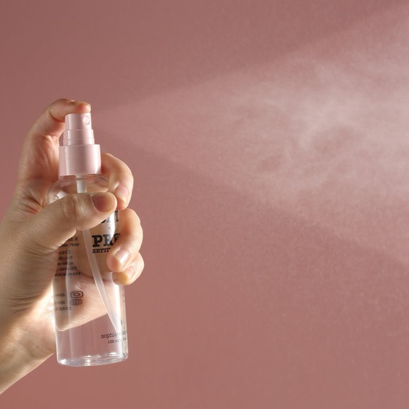 Sophia & Mabelle set & prep setting spray - Picture 3 of 3